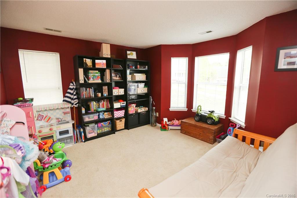 Weddington Woods - Residential