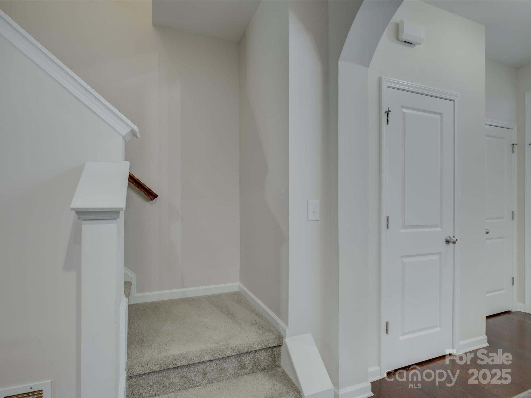 The Mews at Laurel Valley - Residential