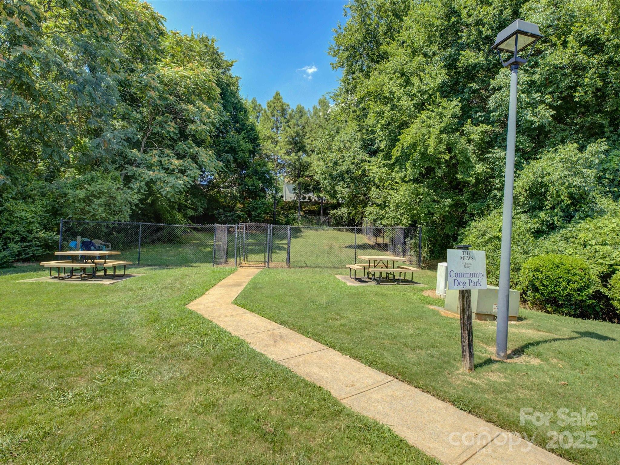 The Mews at Laurel Valley - Residential