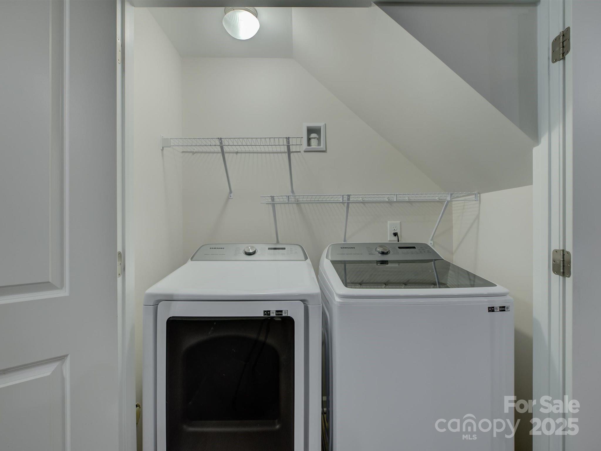 The Mews at Laurel Valley - Residential