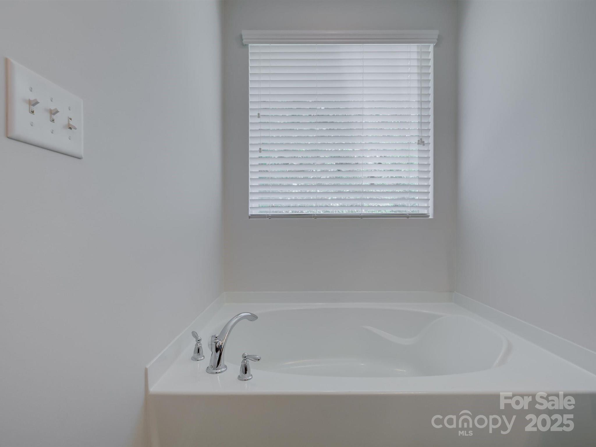 The Mews at Laurel Valley - Residential