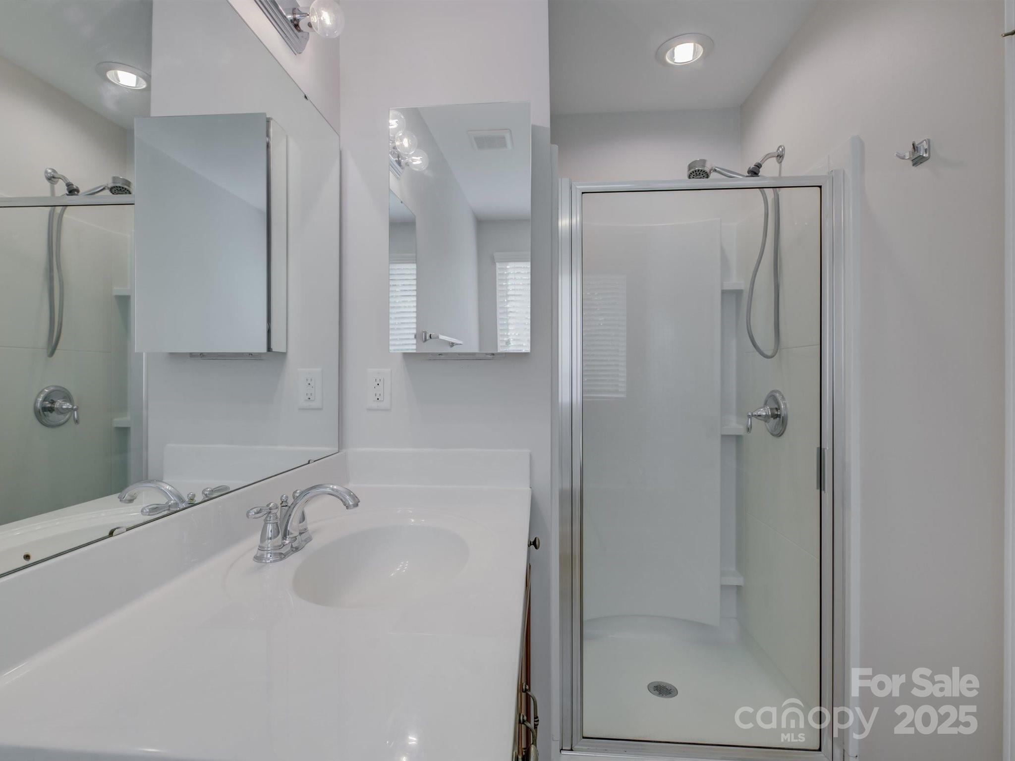 The Mews at Laurel Valley - Residential