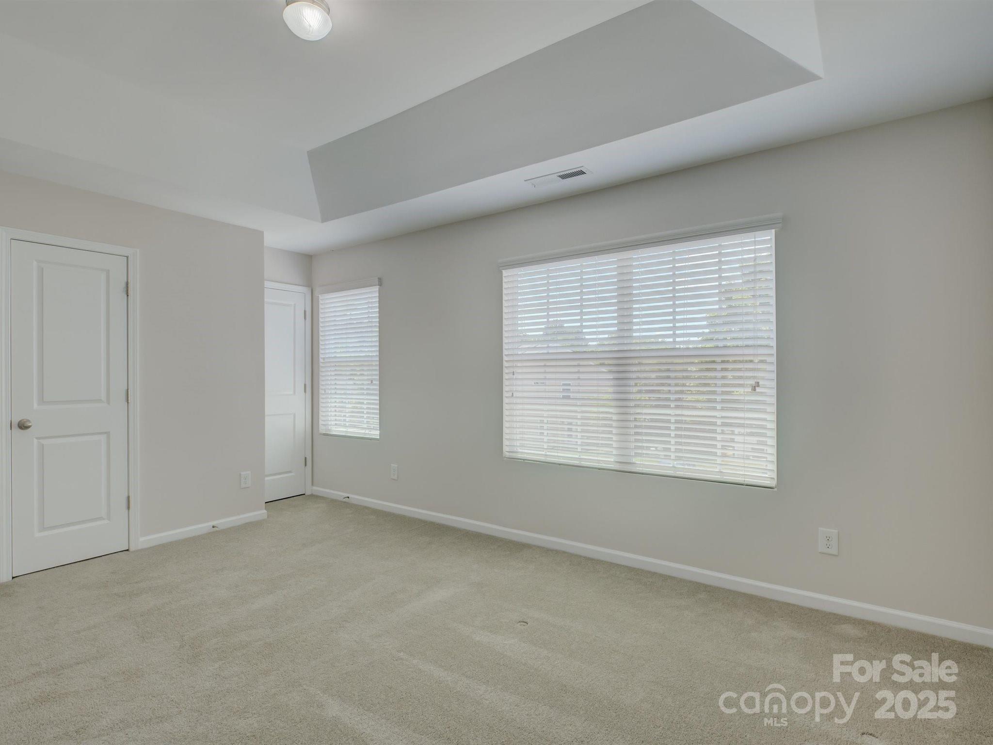 The Mews at Laurel Valley - Residential