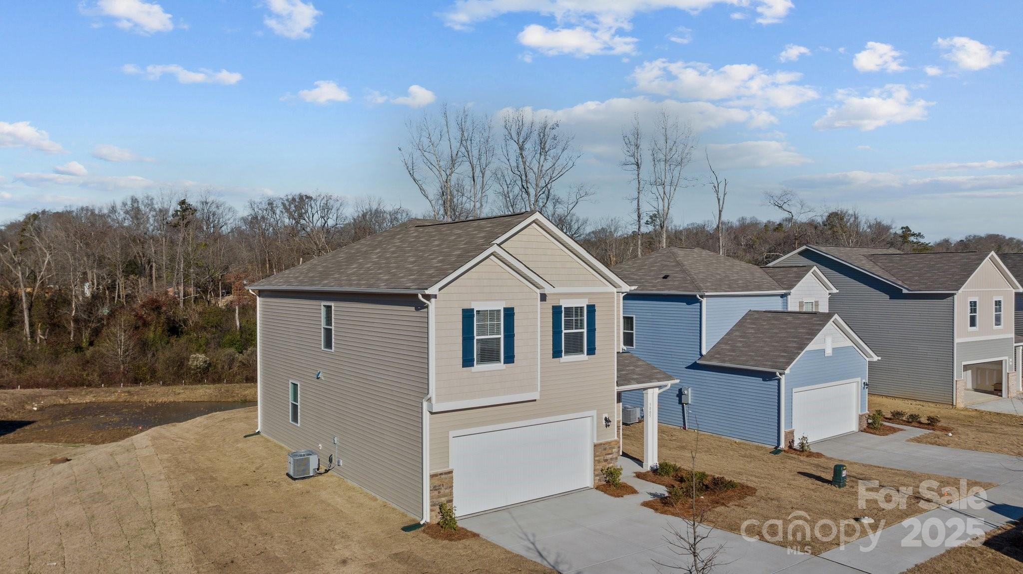 3005 Blueberry Lane