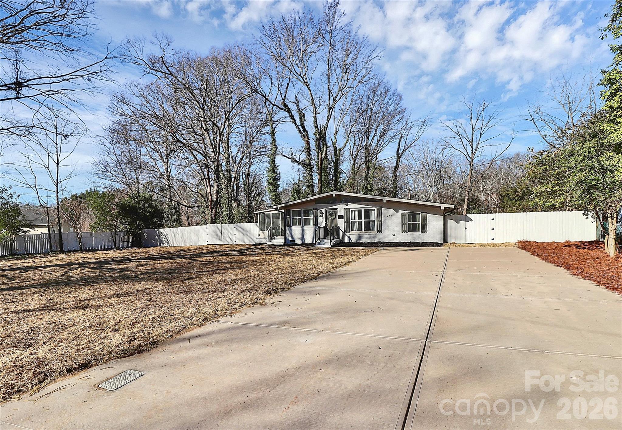 Pinecroft - Residential