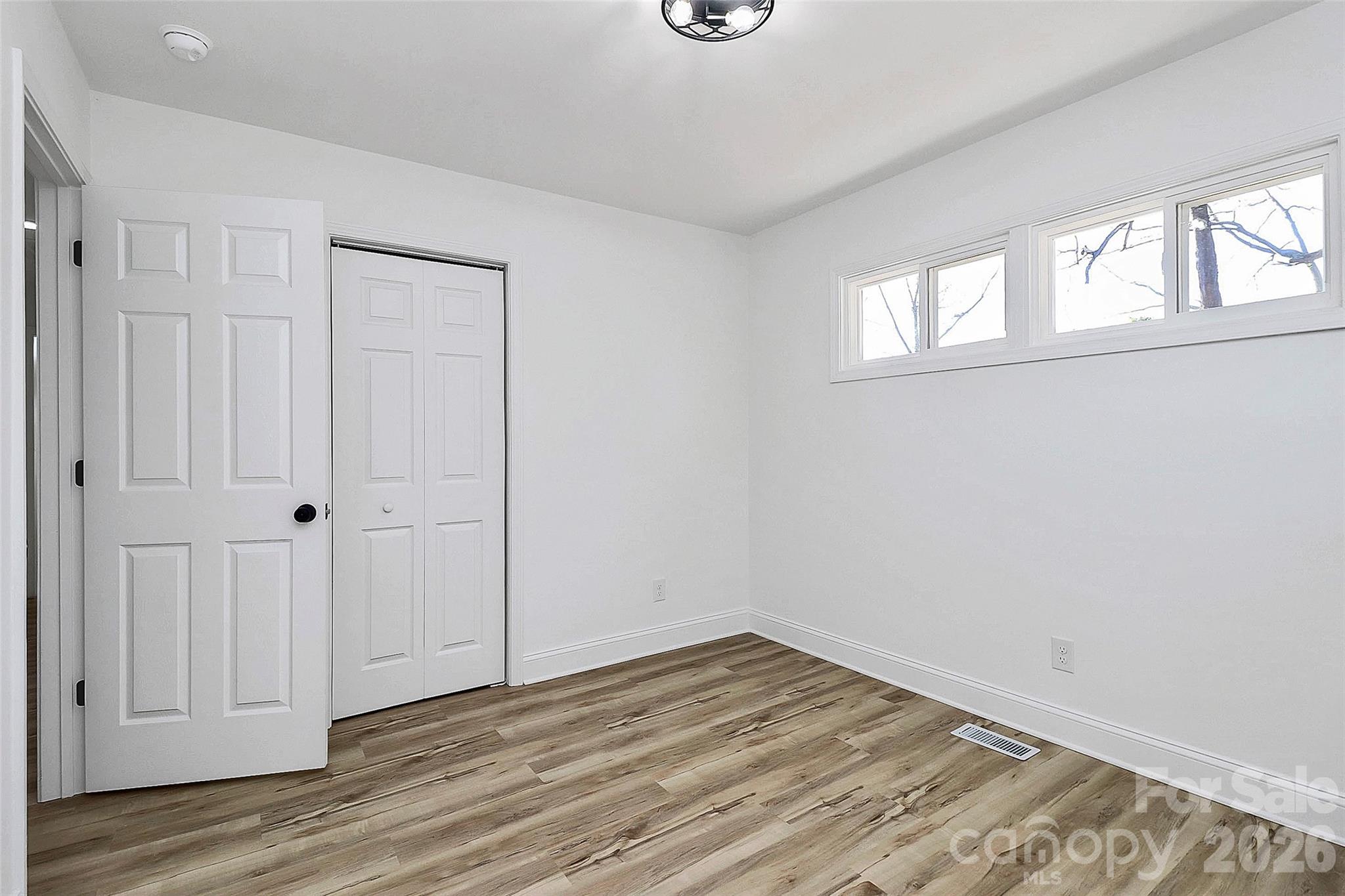 Pinecroft - Residential