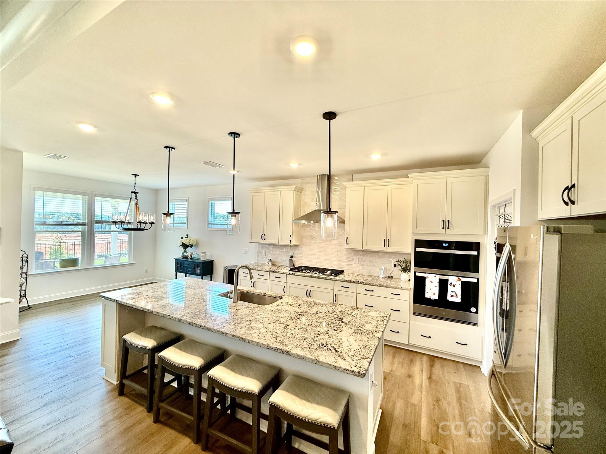 1949 Sparkling Stream Drive