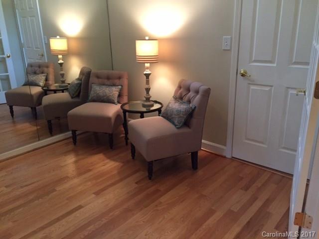 Meadowview Acres - Residential