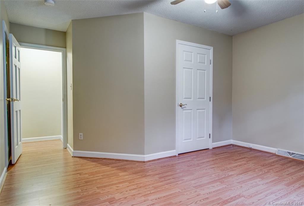 Meadowview Acres - Residential