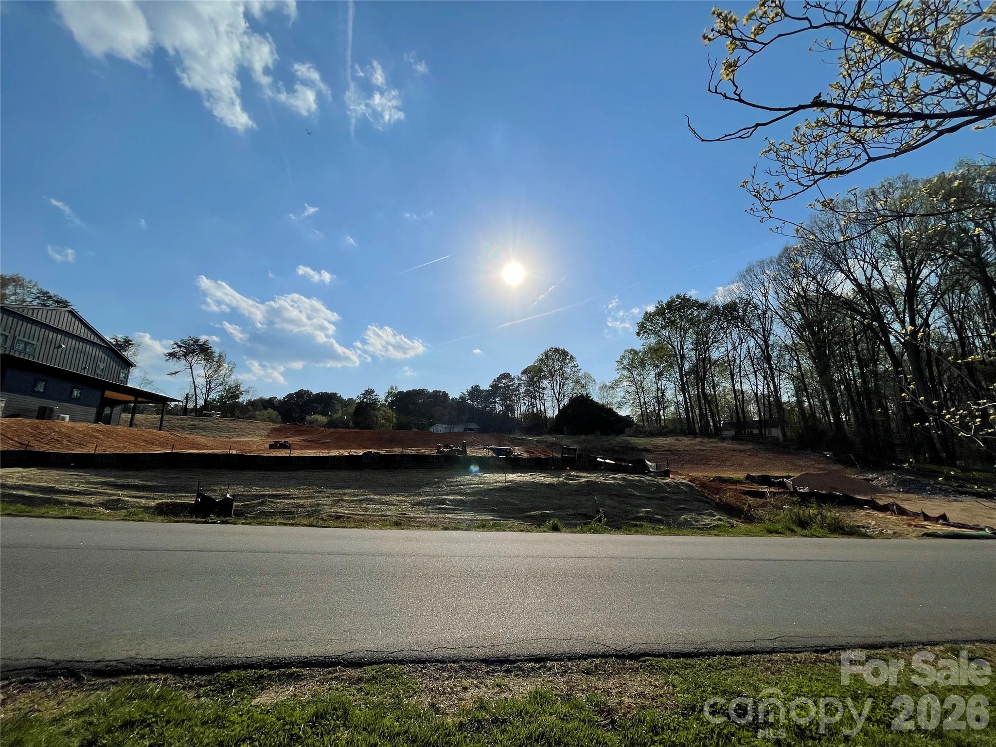 Brawley Downs - Land