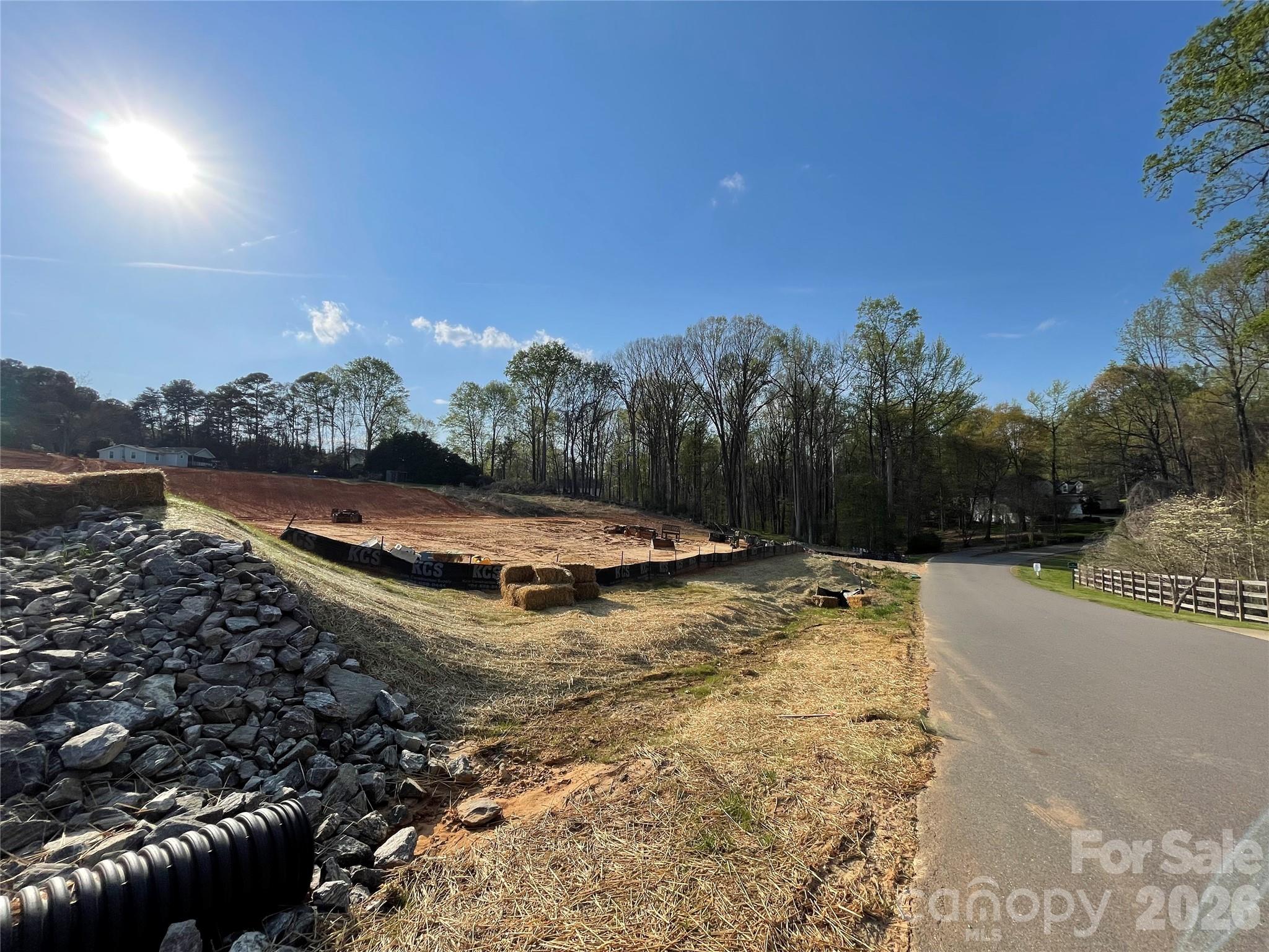 Brawley Downs - Land