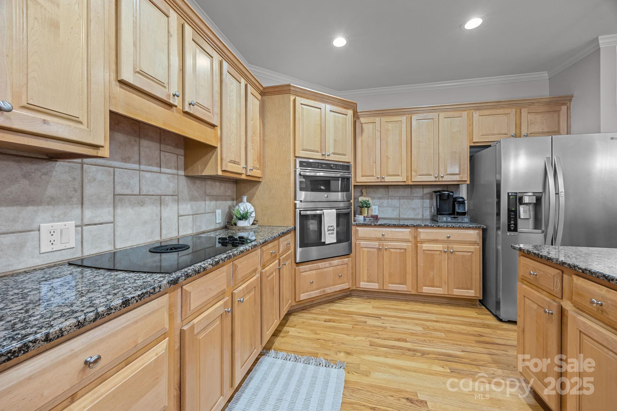 6323 Woodleigh Oaks Drive