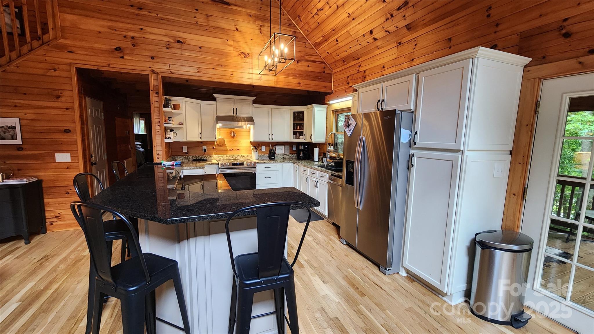 306 Henry Dingus Way