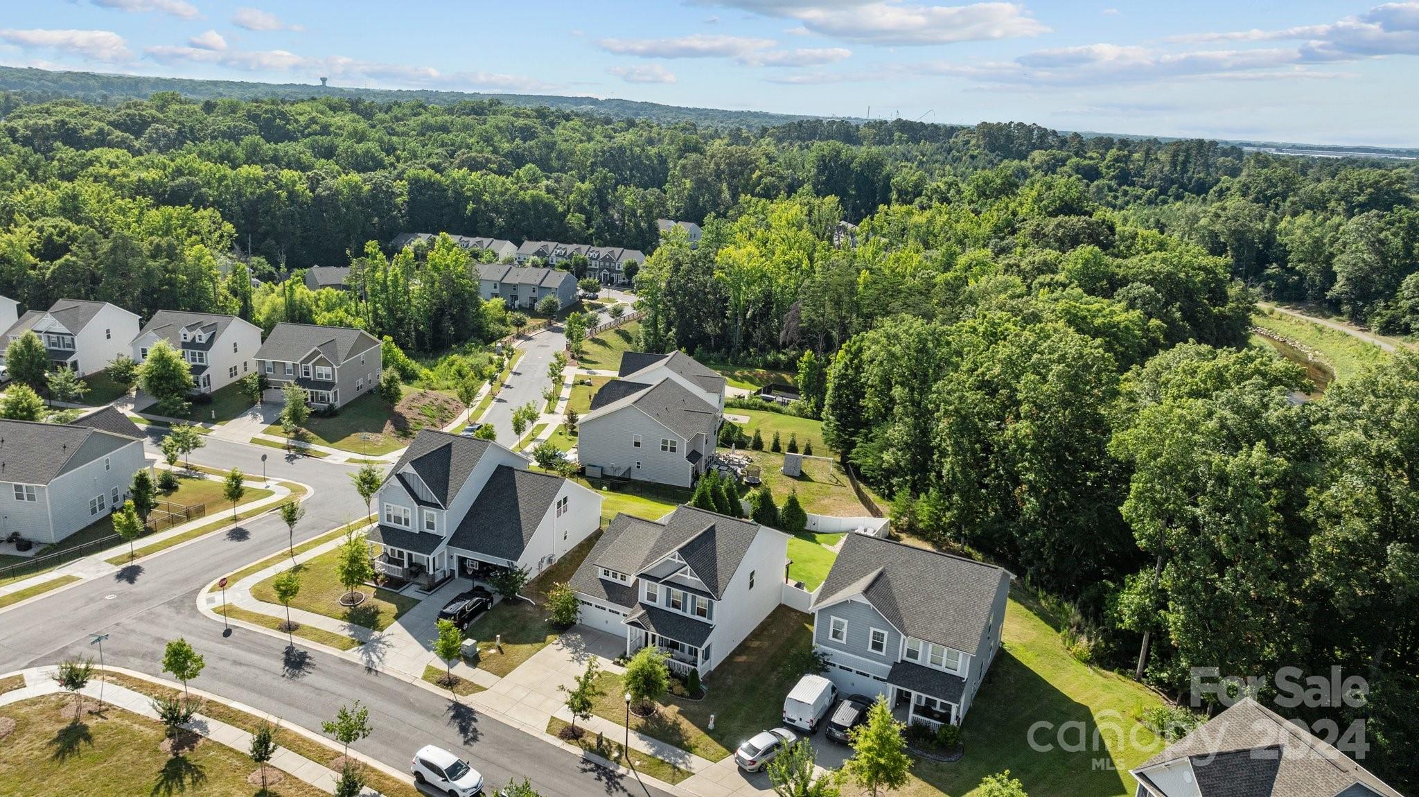 Huntley Glen - Residential