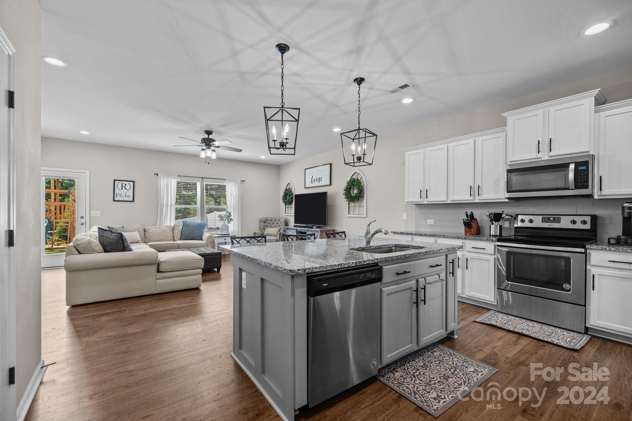 Huntley Glen - Residential