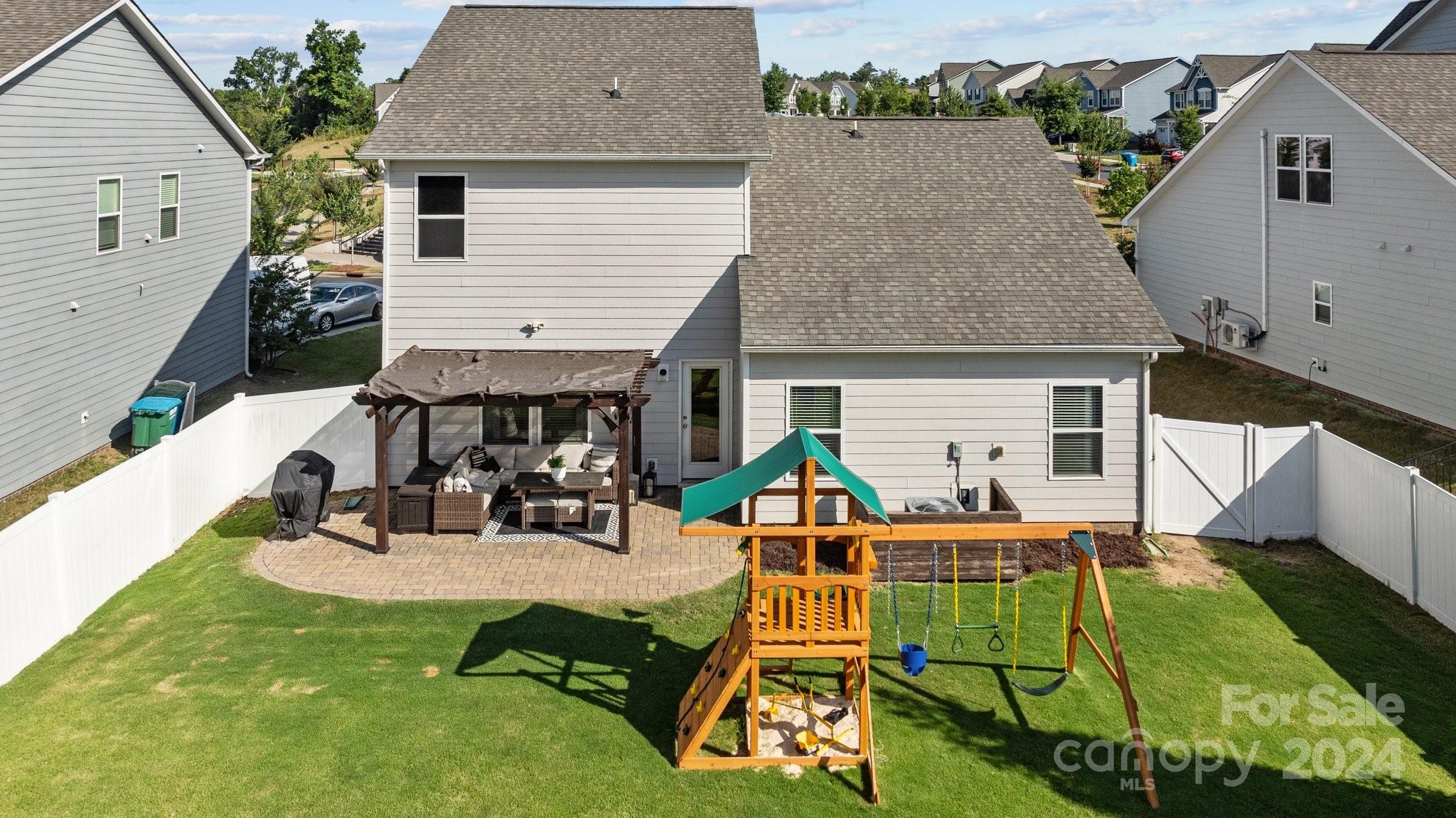 Huntley Glen - Residential