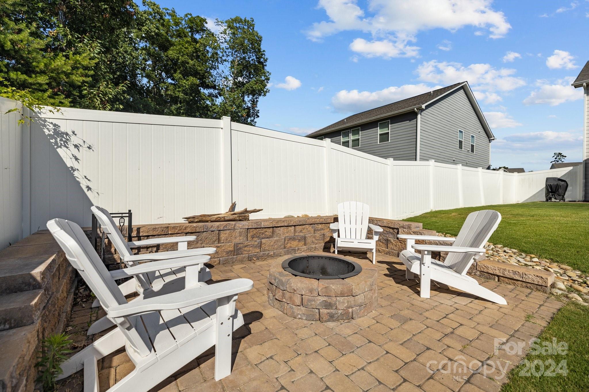 Huntley Glen - Residential