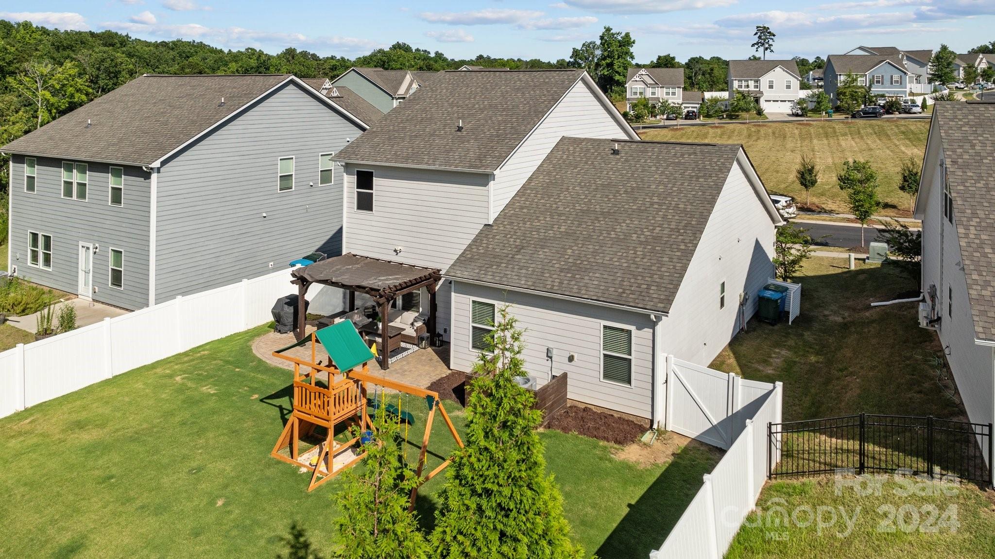 Huntley Glen - Residential