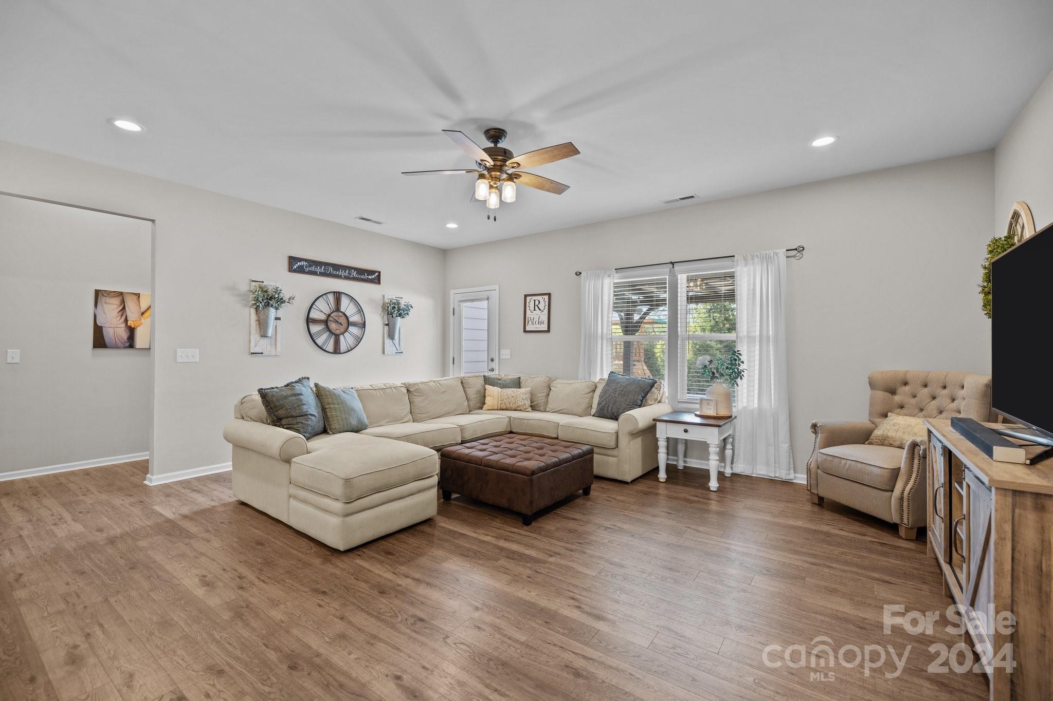 Huntley Glen - Residential