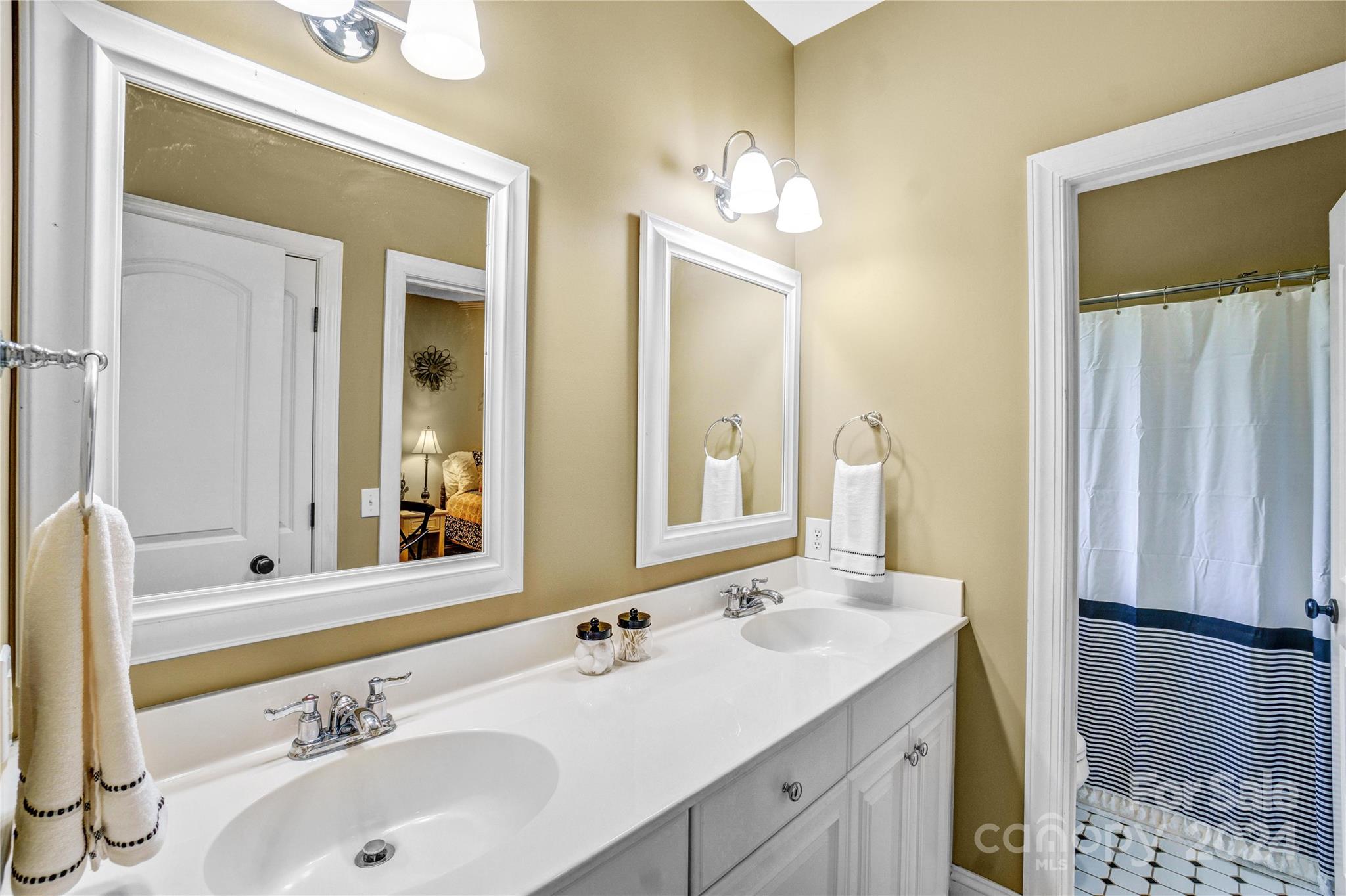 West pointe - Residential