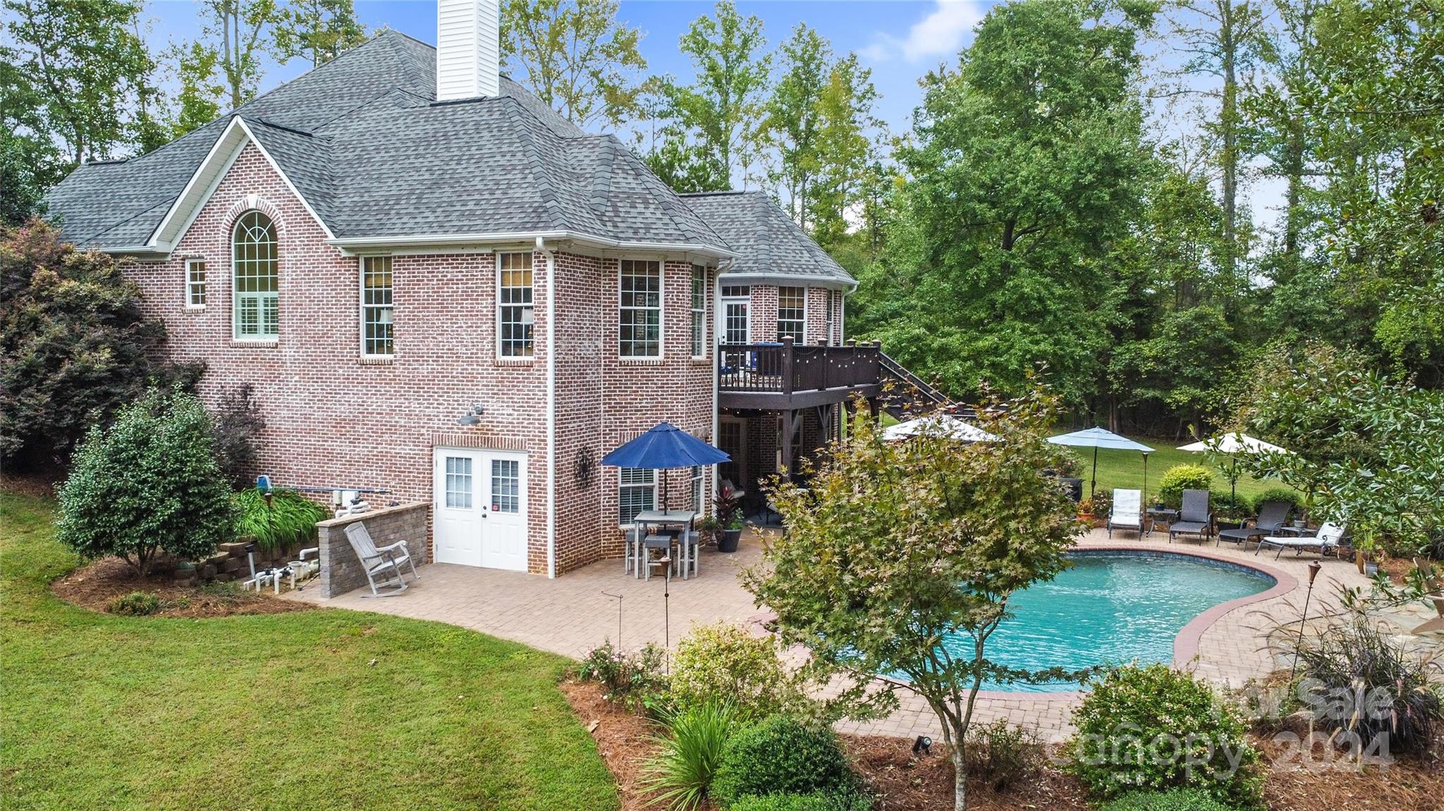 West pointe - Residential