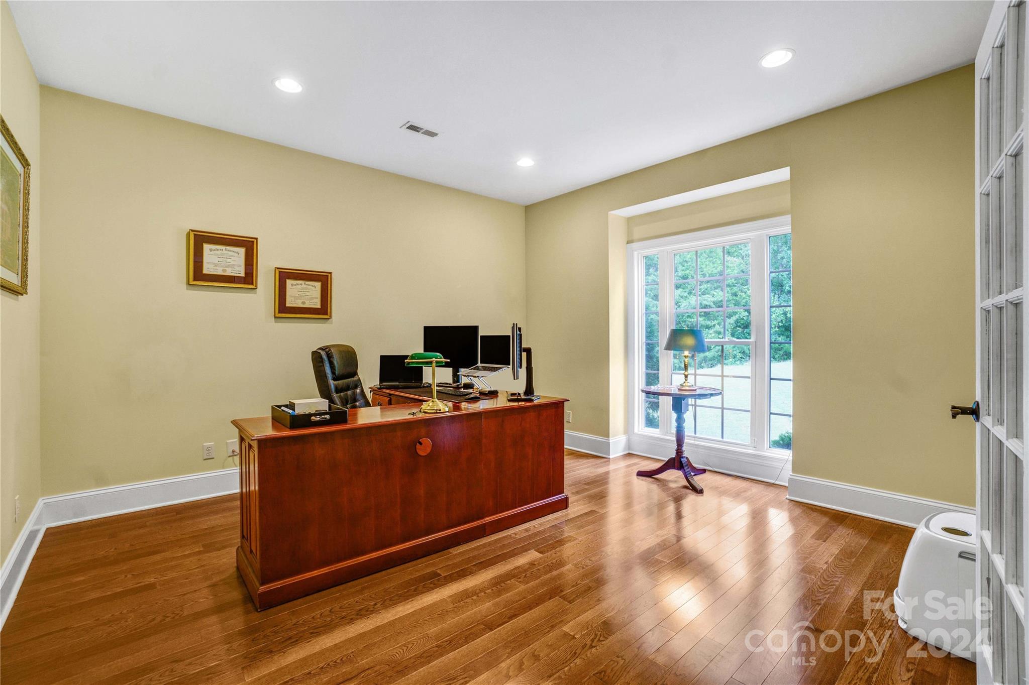 West pointe - Residential