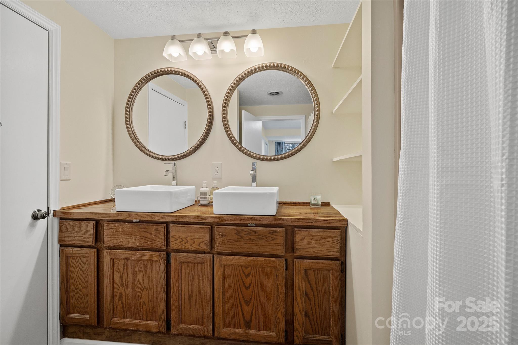 High Vista Estates - Residential