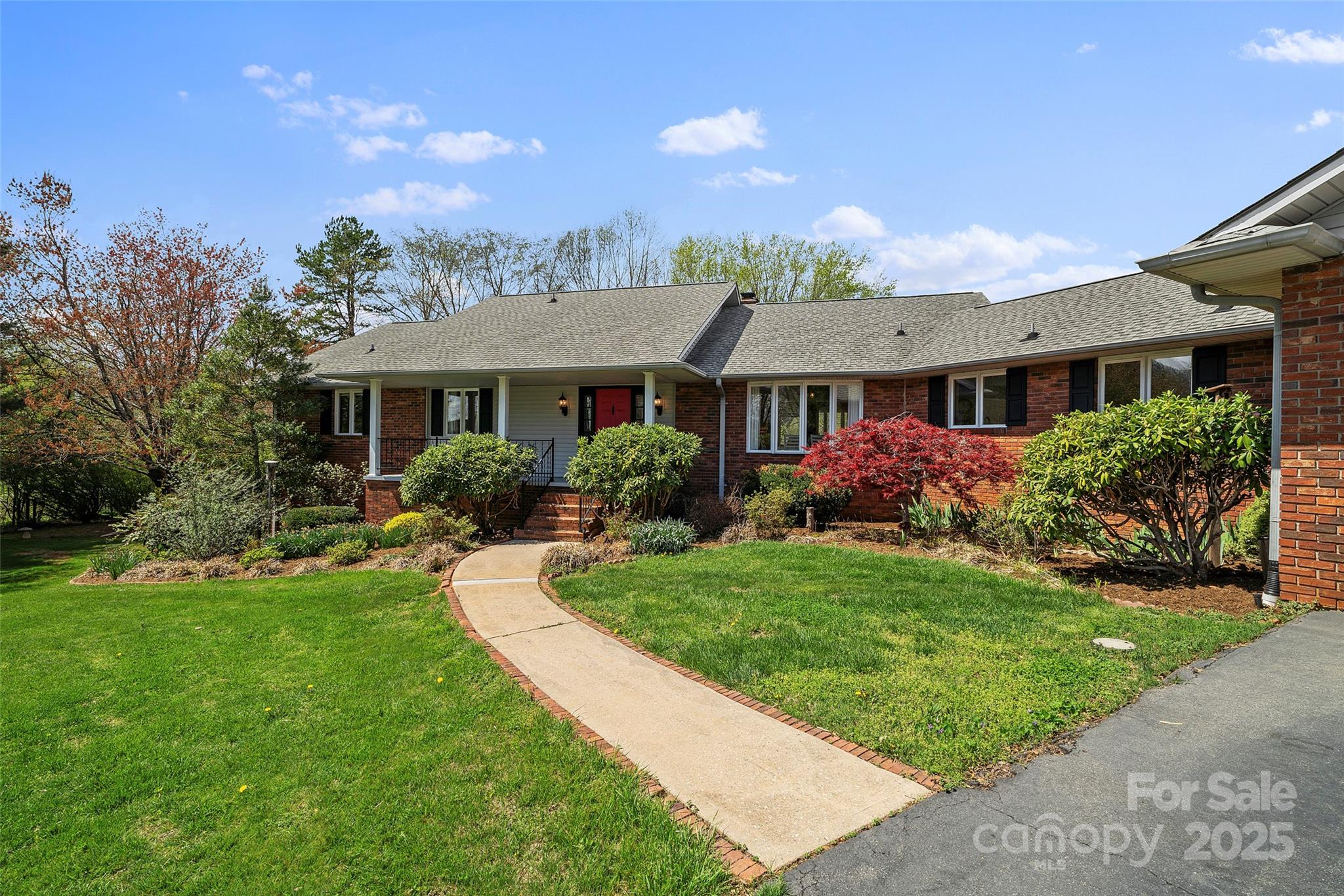 4 Willow View Drive