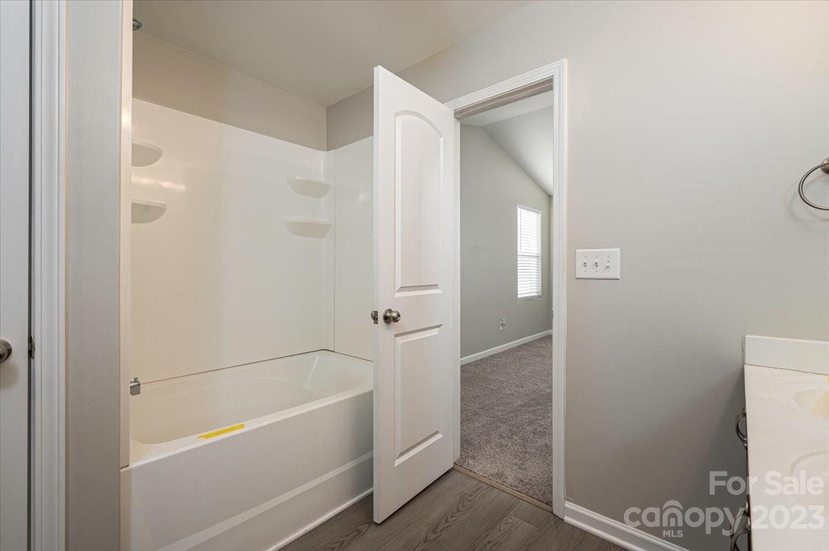 Lincoln Meadows - Residential