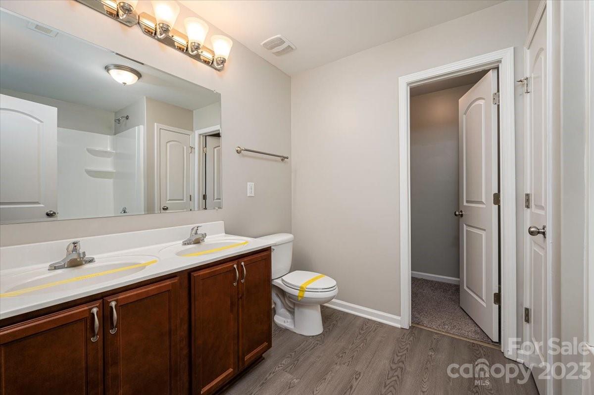 Lincoln Meadows - Residential