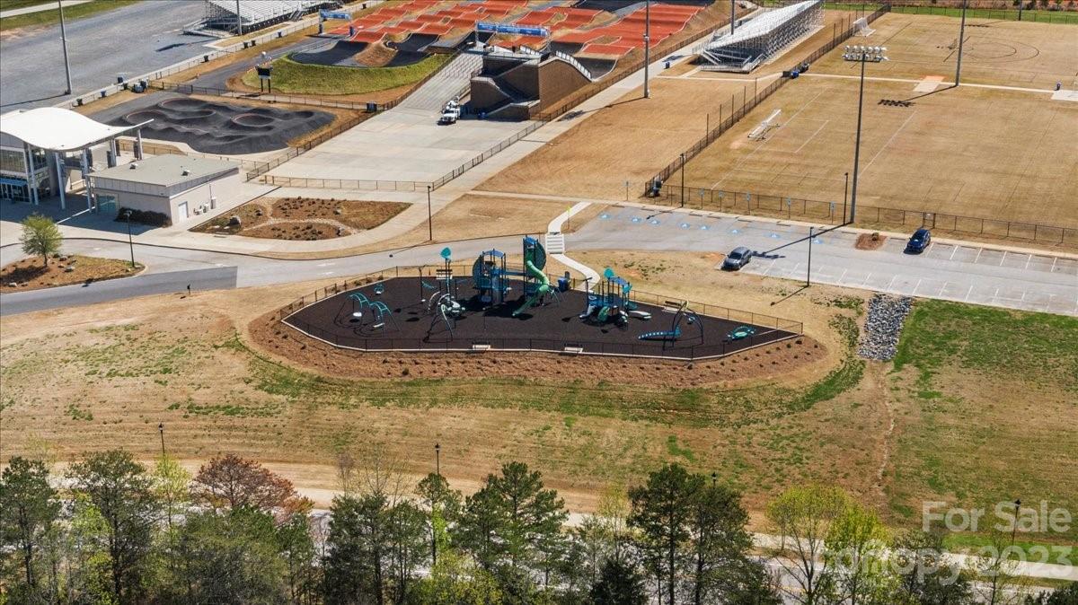 Riverwalk - Residential