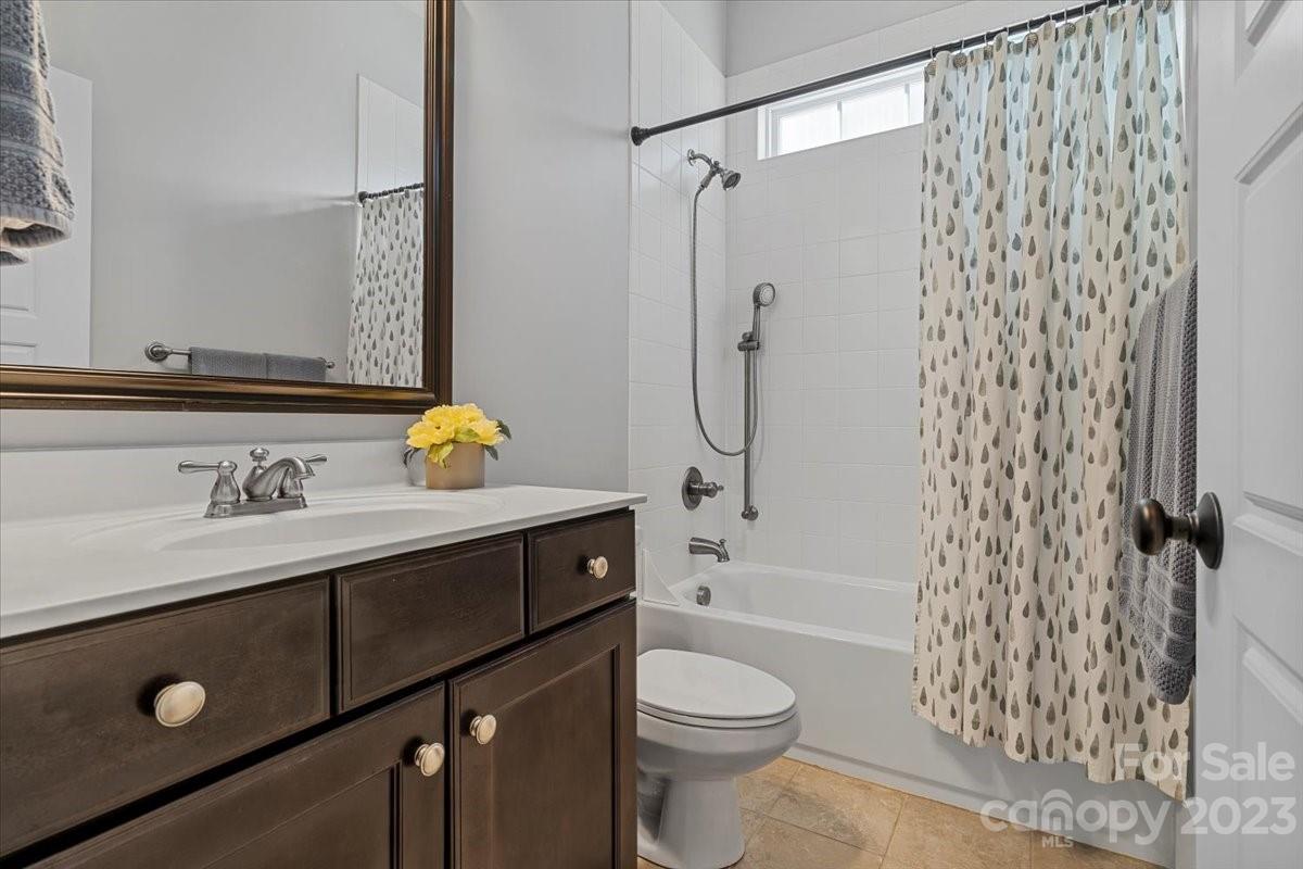 Riverwalk - Residential