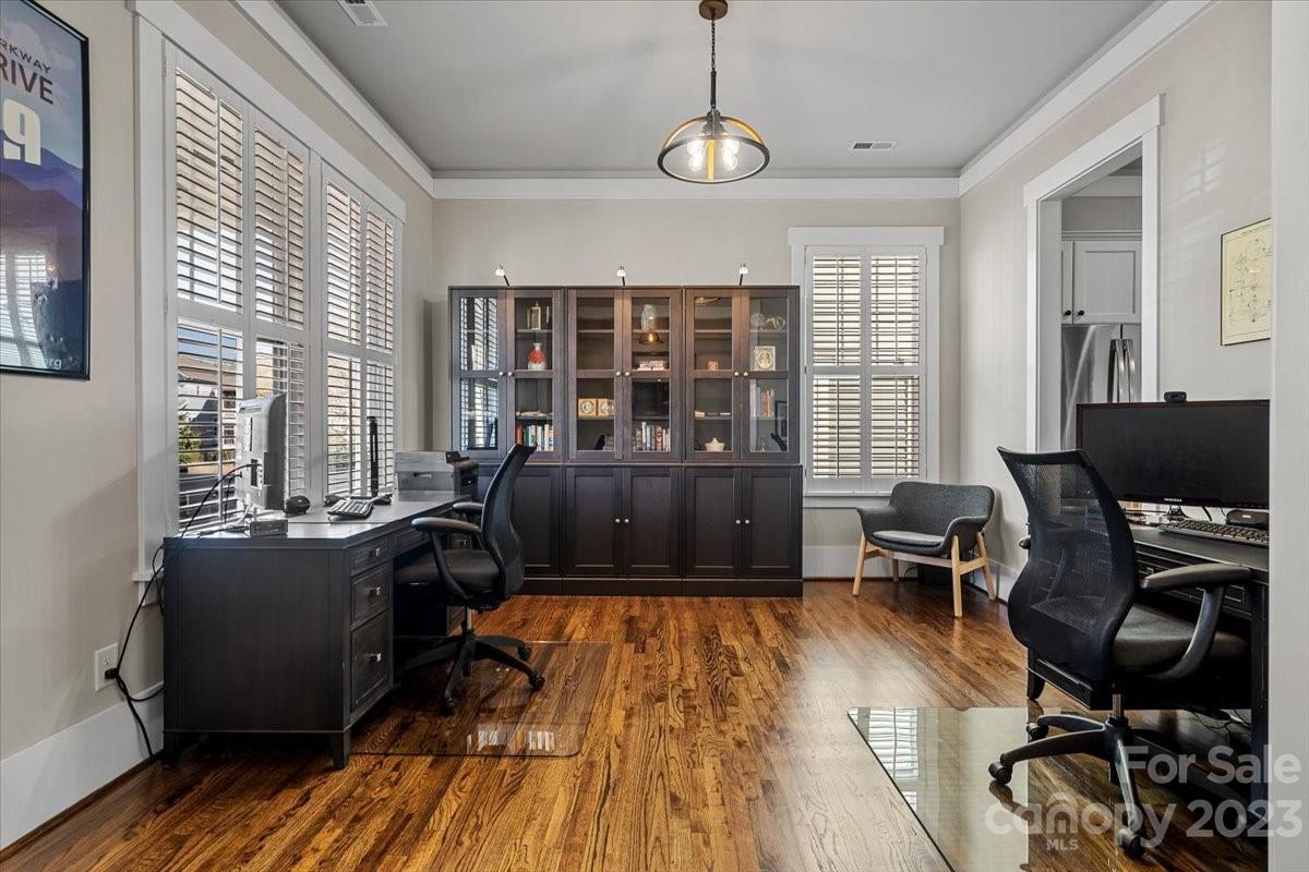 Riverwalk - Residential