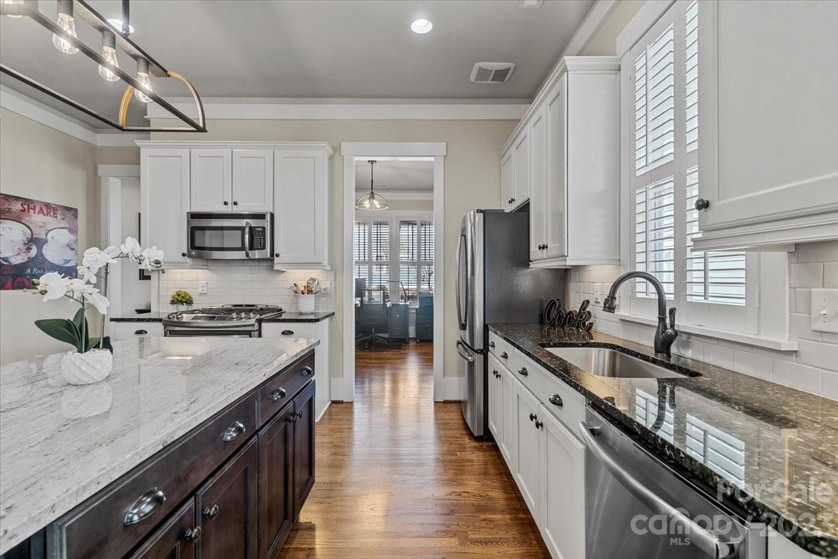 Riverwalk - Residential