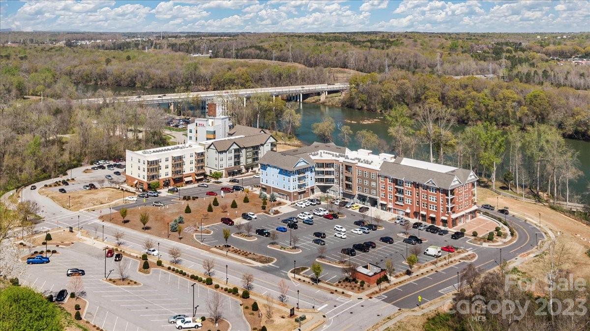 Riverwalk - Residential