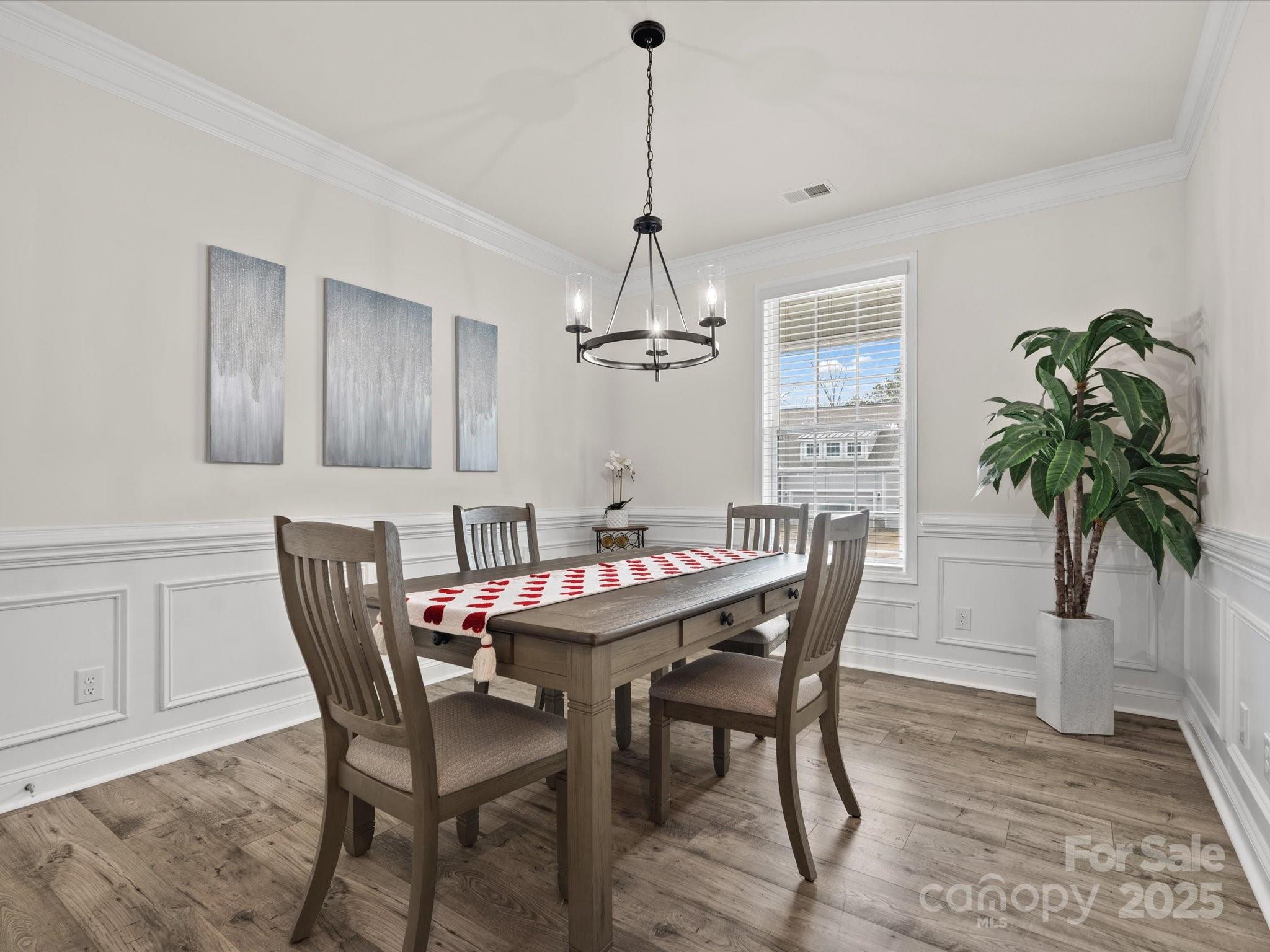 3038 Lydney Circle