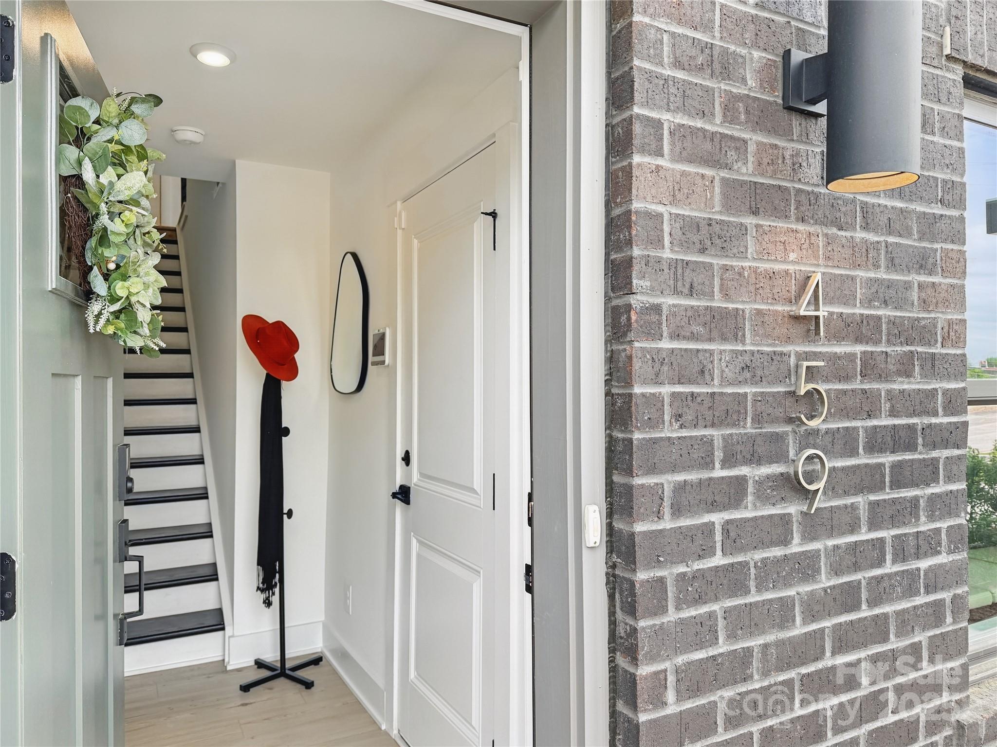459 Blairhill Road 02