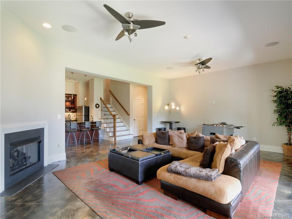 West Bay - Residential