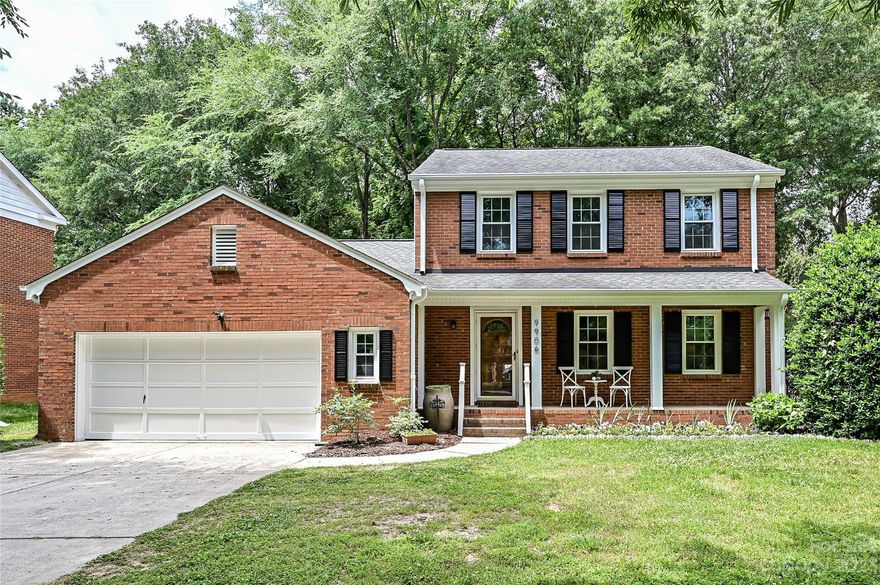Beautifully UPDATED & Move-In Ready!! Brick home in fantastic White Oak n'hood.  LVP flooring on main. Brand new carpet upstairs. Fresh paint thru entire home. Crisp white Kitchen features painted white cabinetry w/new nickel hardware, brand new quartz counter tops, SS range, dishwasher & refrigerator.  Large Great Rm w/vaulted, beamed ceiling w/ceiling fan and wood-burning stove. Dining Room w/chair rail & new nickel chandelier.   Master Suite w/dual closets, ceiling fan, brand new tiled shower/tub, new vanity, new LVP flooring, new medicine cabinet, new toilet, new mirror and light.  Two addt'l Bedrooms w/ceiling fans & hall Bath w/pretty blue tile. Large linen closet. The updates GO ON... new nickel door hardware thruout, new flush mount lights, new gutters. Pull down attic stairs.  Covered front porch, back patio, fenced yard and two-car garage. New HVAC 2022. Windows replaced 2018.  Location, location! Just minutes from Stonecrest, Toringdon, The Bowl at Ballantyne and I-485.