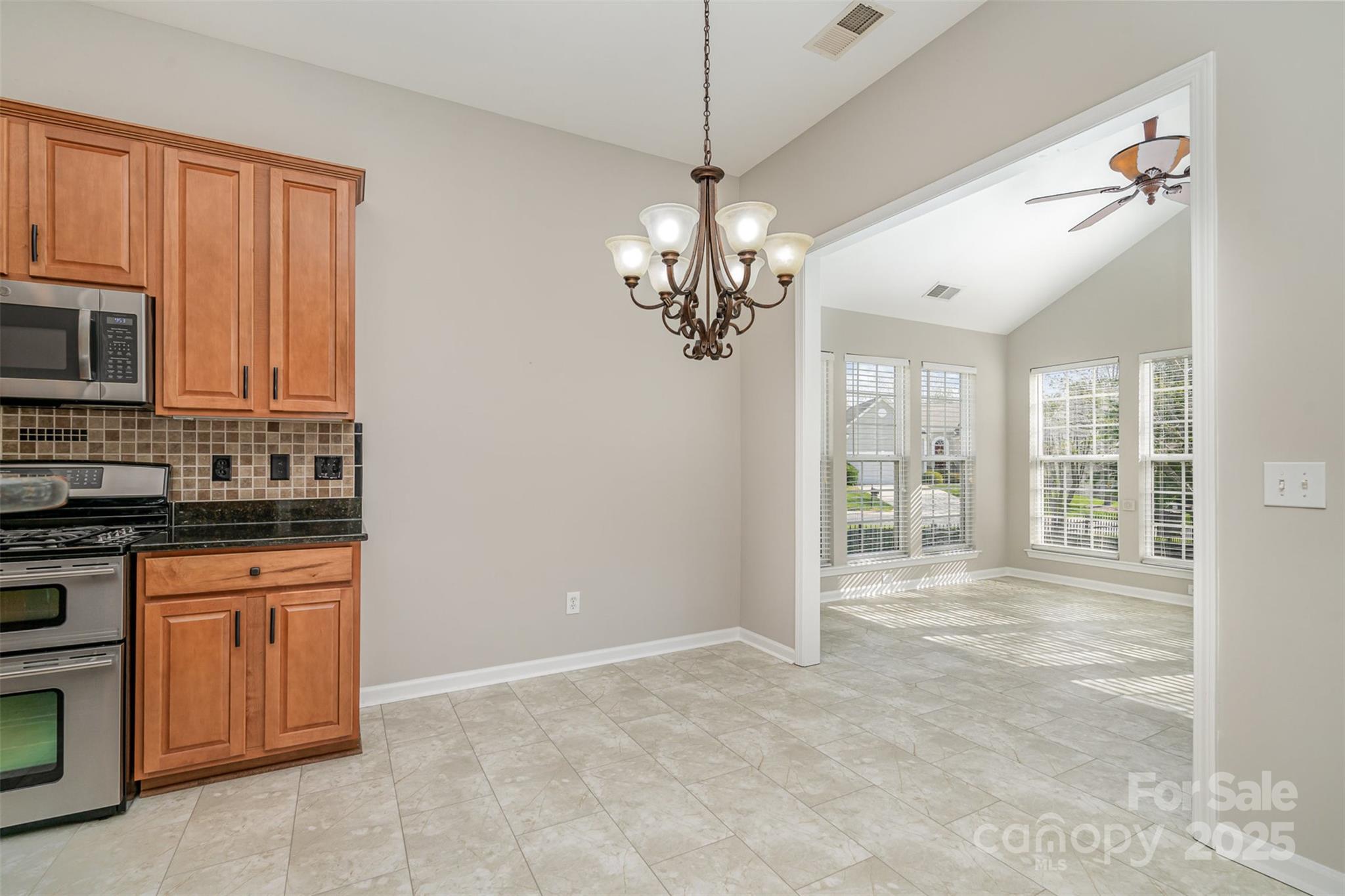 Autumn Cove At Lake Wylie - Residential