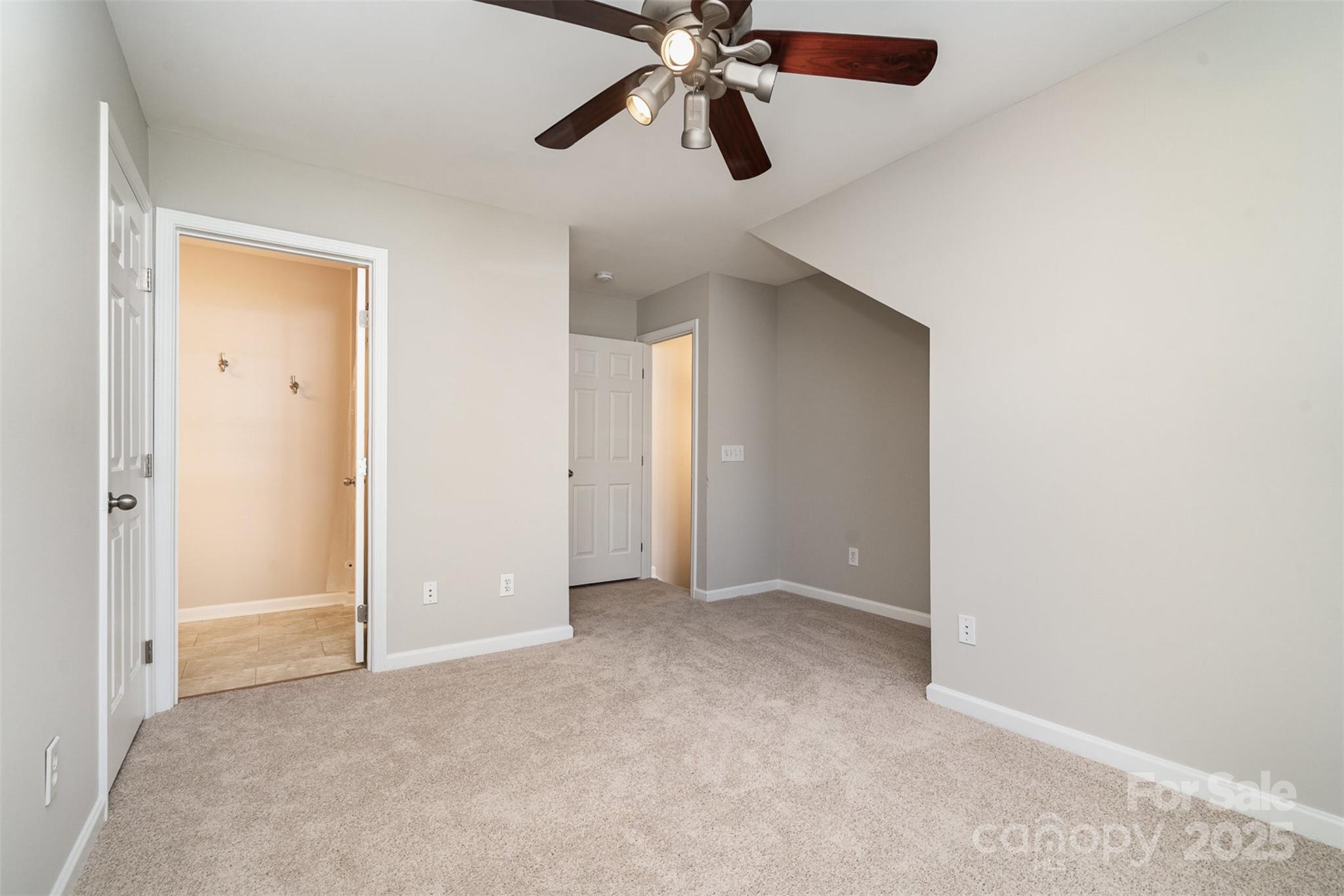 Autumn Cove At Lake Wylie - Residential