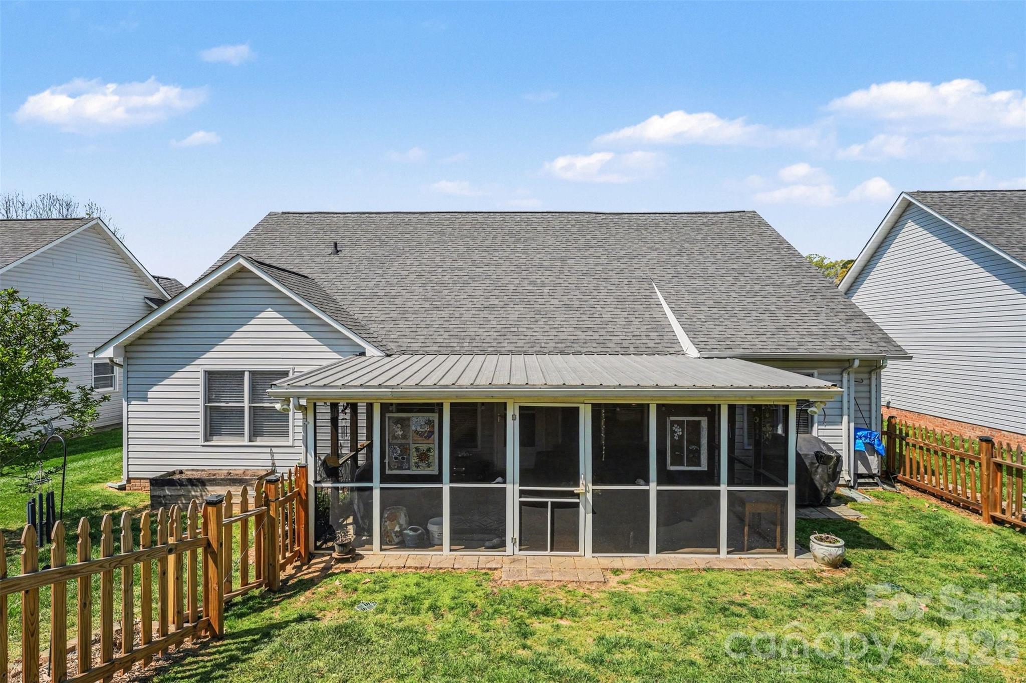 118 Hidden Creek Circle