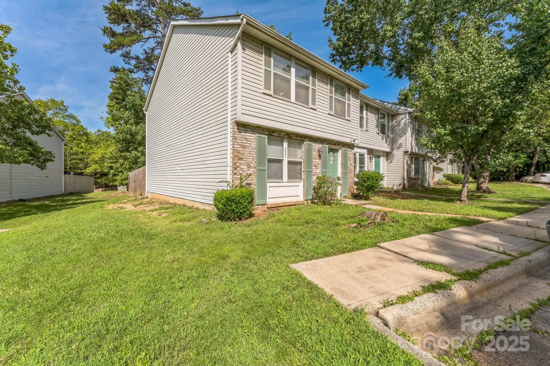 5226 Fair Wind Lane