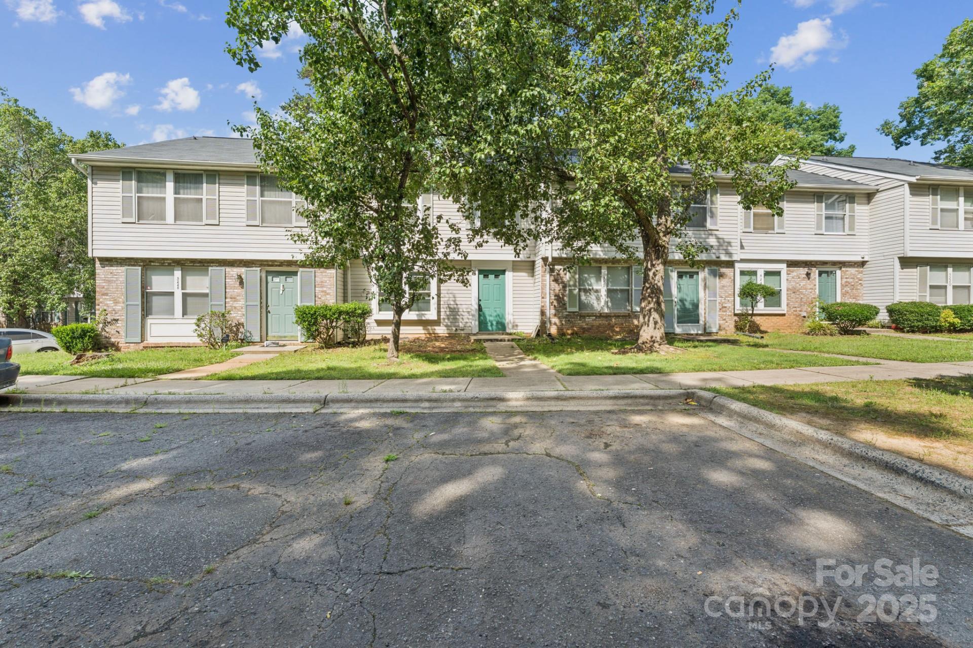 5226 Fair Wind Lane