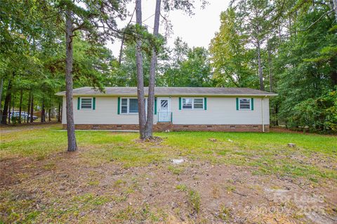 Photo of 331 Friendship Drive, Matthews, NC 28104 (MLS # 4306399)