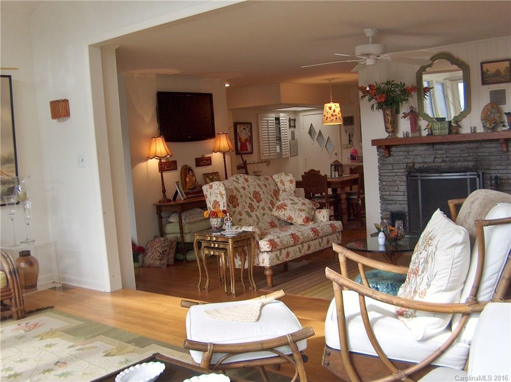 WAYNESVILLE COUNTRY CLUB - Residential