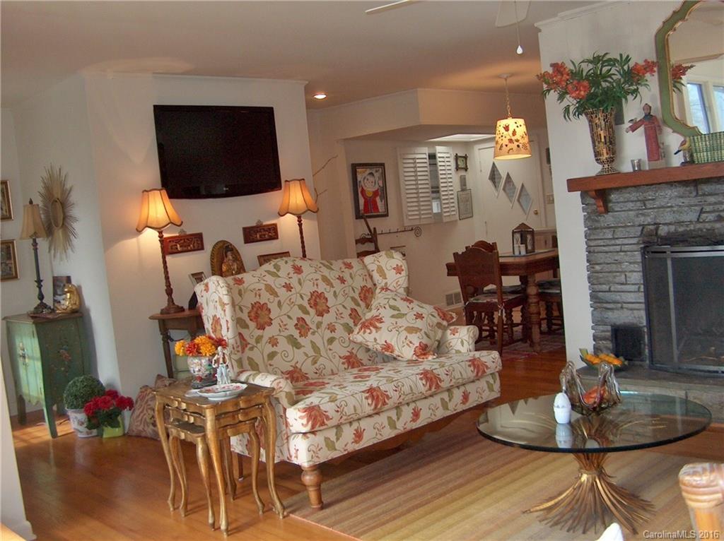 WAYNESVILLE COUNTRY CLUB - Residential