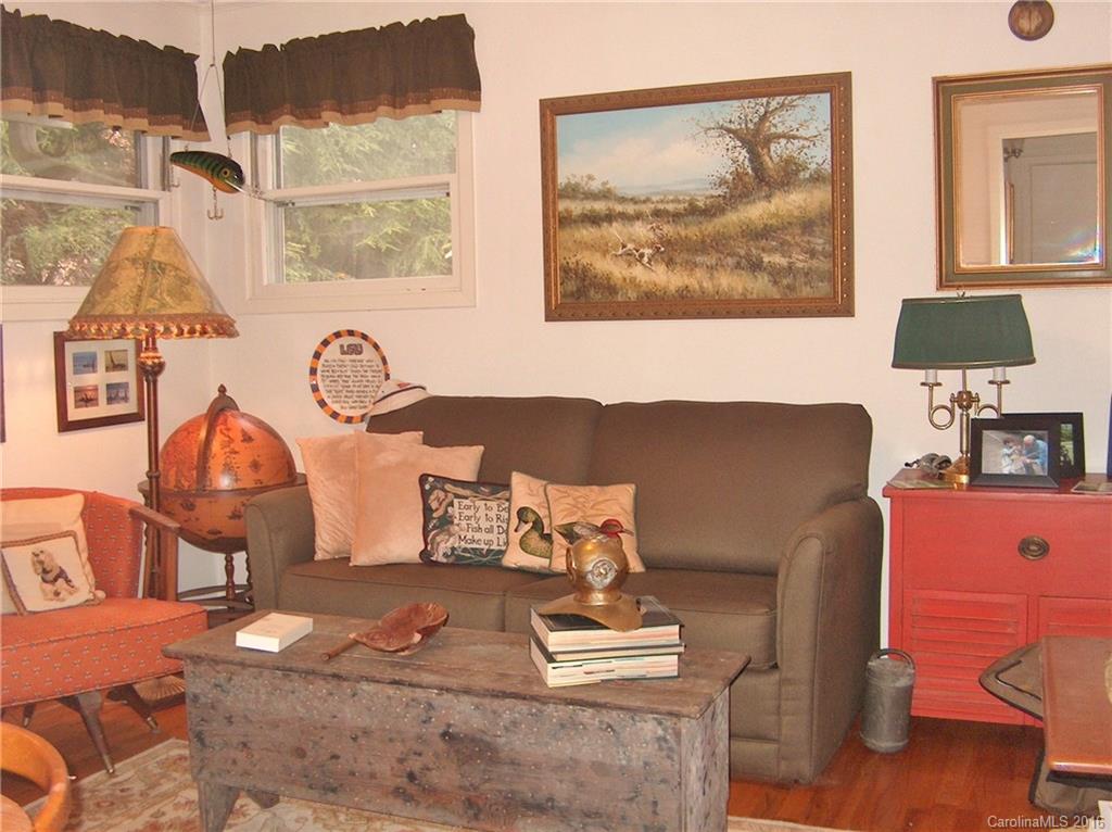 WAYNESVILLE COUNTRY CLUB - Residential