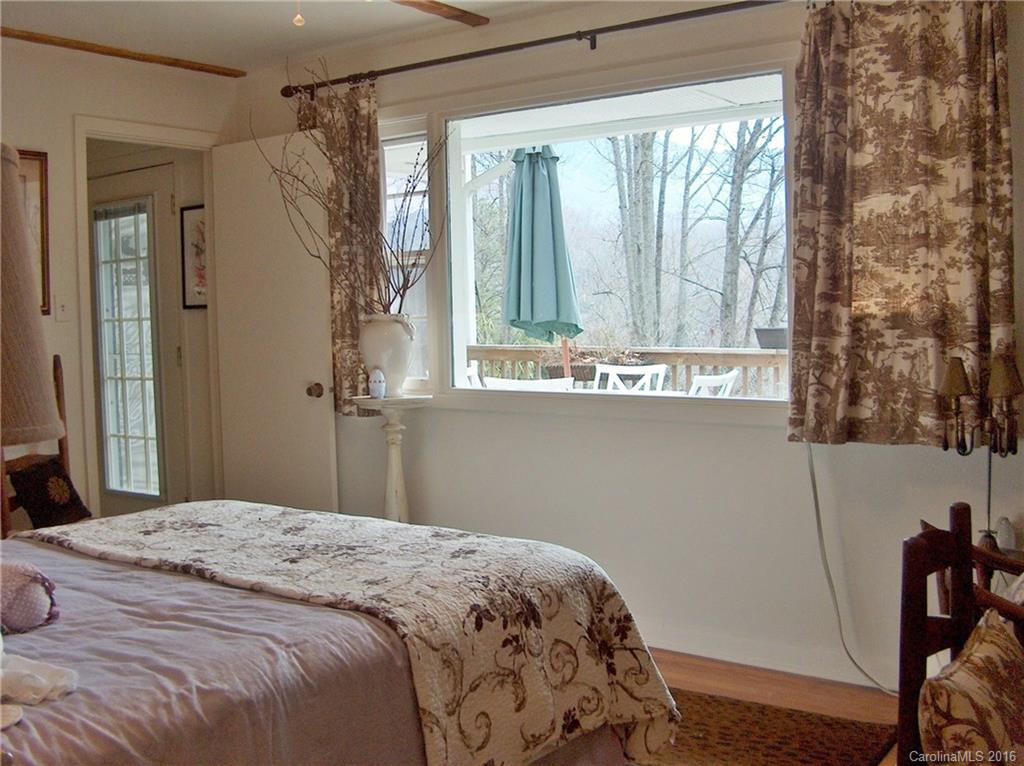 WAYNESVILLE COUNTRY CLUB - Residential