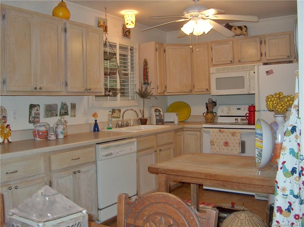 WAYNESVILLE COUNTRY CLUB - Residential